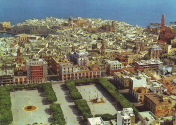 Istituire il Premio Cittadini di Monopoli