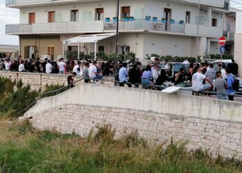 Ragazzi in Zona Porto Bianco