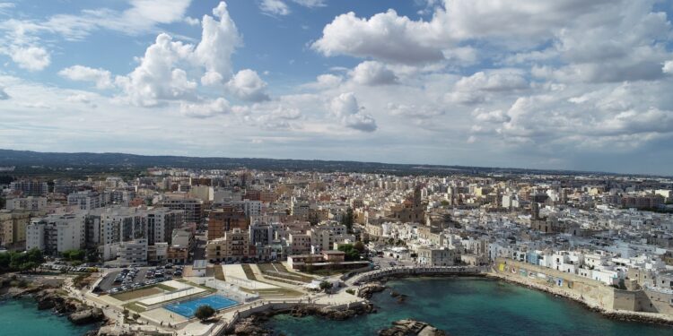 Verso il Premio Tre Rose Città di Monopoli.