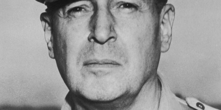Douglas MacArthur. La preghiera di un padre.