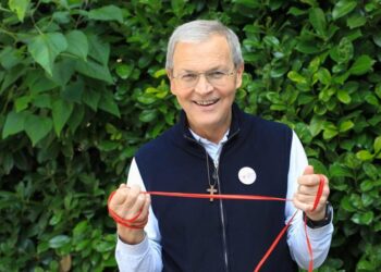 Don Dante Carraro: “Il Covid corre”.