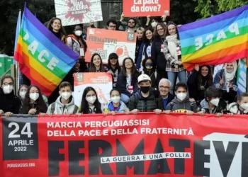Perugia-Assisi: grande impegno degli amanti della pace.
