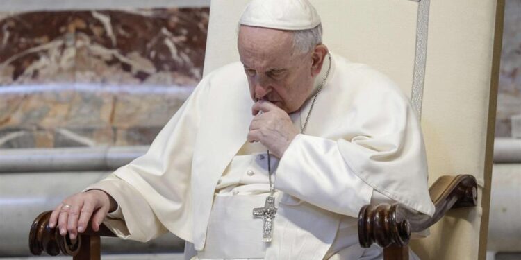 Papa Francesco vuole incontrare Putin.