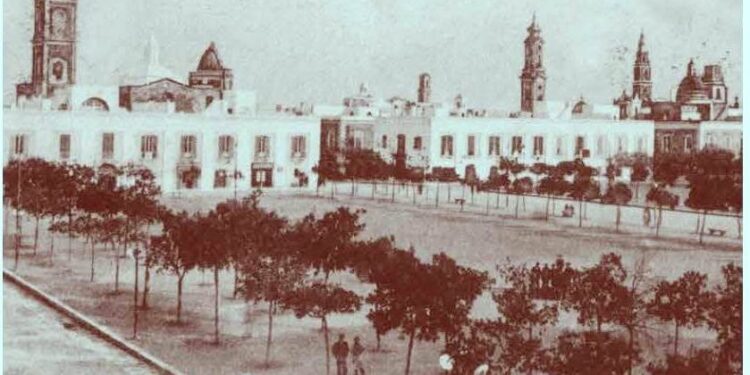 Storia di Monopoli. Il Borgo, attuale Piazza V. Emanuele. Storia e vicende.
