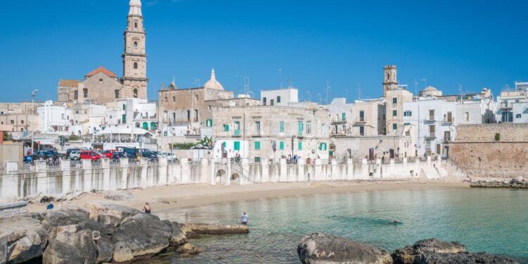 Giovanni Barnaba: Monopoli bellezza infinita in autunno