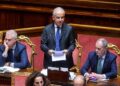 Il ministro Piantedosi, la presidente Meloni e le ONG.