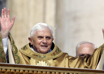 Il Card. Joseph Ratzinger e Padre Leonardo Boff