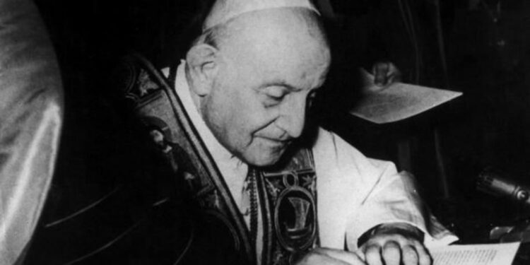«Non esiste una guerra giusta». Parola di Giovanni XXIII (e di Francesco).