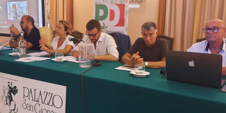 Assemblea regionale del PD Puglia