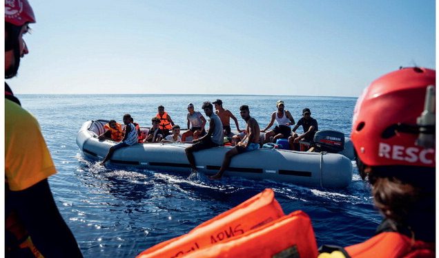 Le Ong. Superlavoro quotidiano con le proprie navi