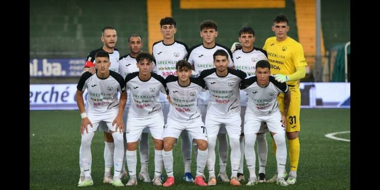 Primo turno lega pro di coppa Italia: Avellino 3 Monopoli 0