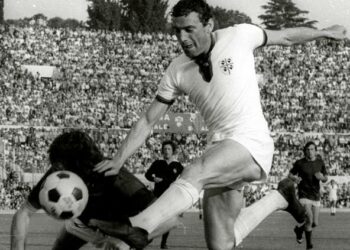 Dedicato a Gigi Riva “rombo di tuono”