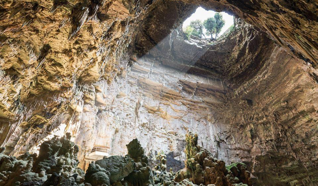 La scoperta delle Grotte. 86 anni fa.