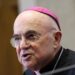 L’arcivescovo Carlo Maria Viganò accusato di scisma