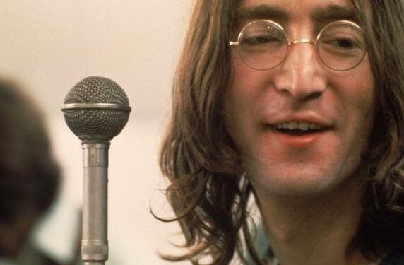 “Imagine” di John Lennon è davvero anticristiana?