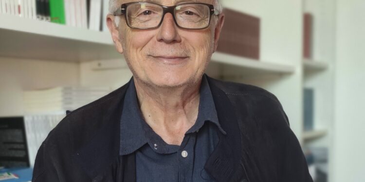 Achille Mirizio e il suo libro “Cronache dal crepuscolo”