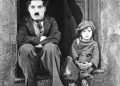 Charlie Chaplin contro le guerre.